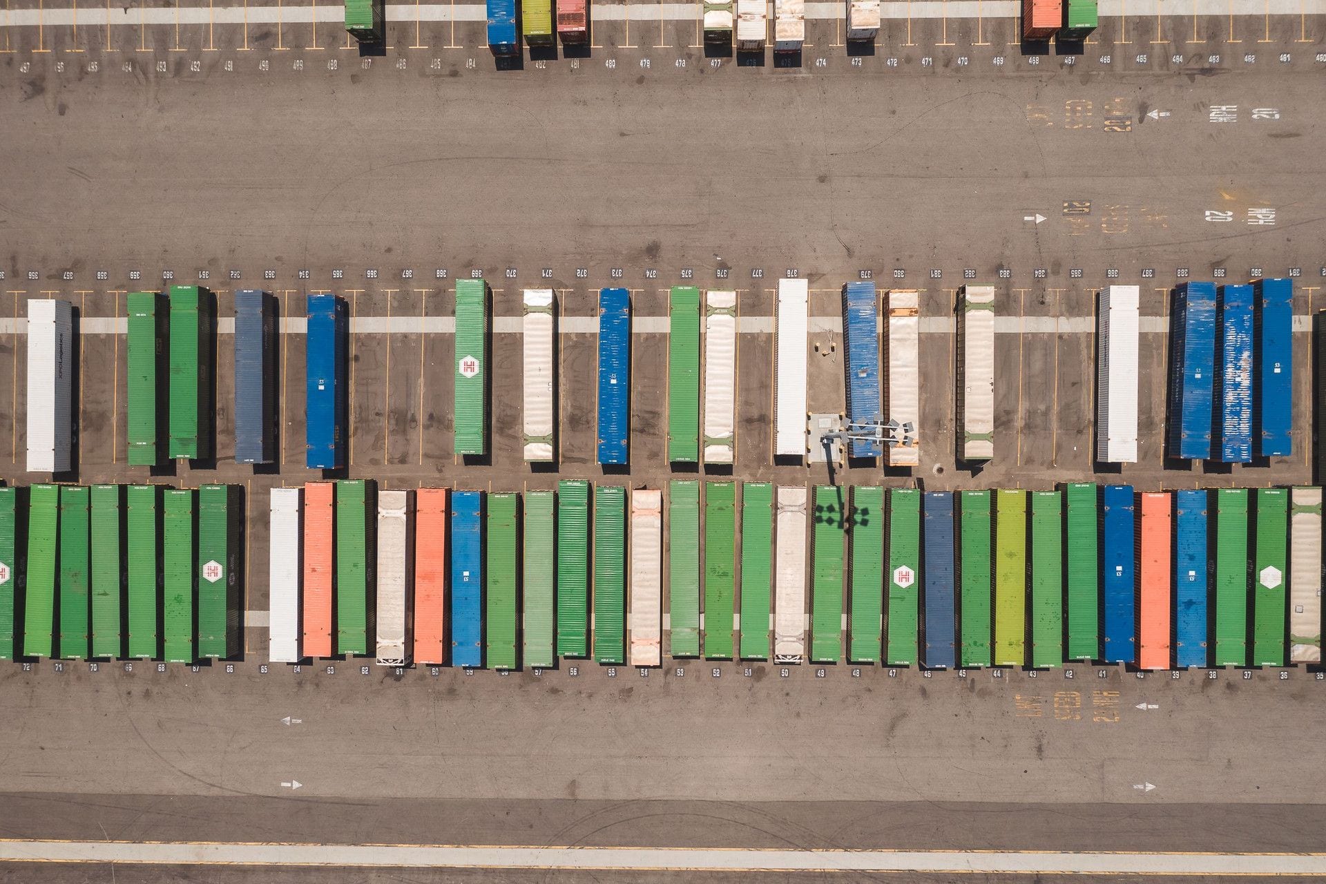 Obsługa celna i międzynarodowy transport towarów