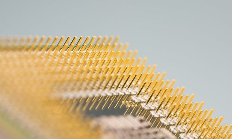 Szpilki Na Brown Board